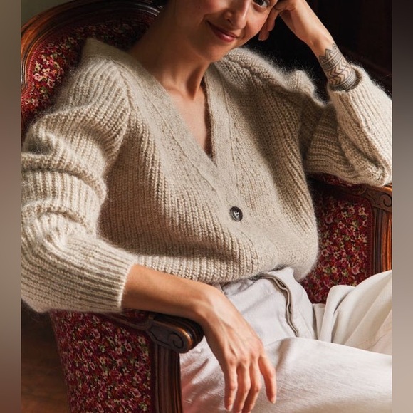 L’ENVERS Sweaters - Cozy Beige Women's Cardigan Sweater